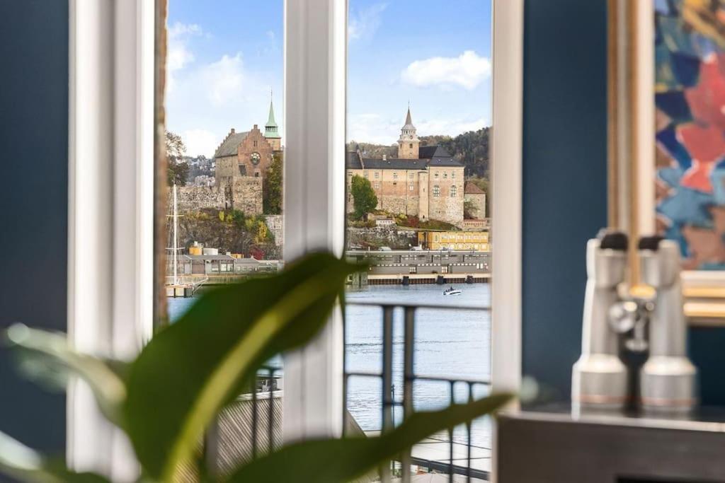 Large 41 Millions Kr - Seaview In Center Apartment